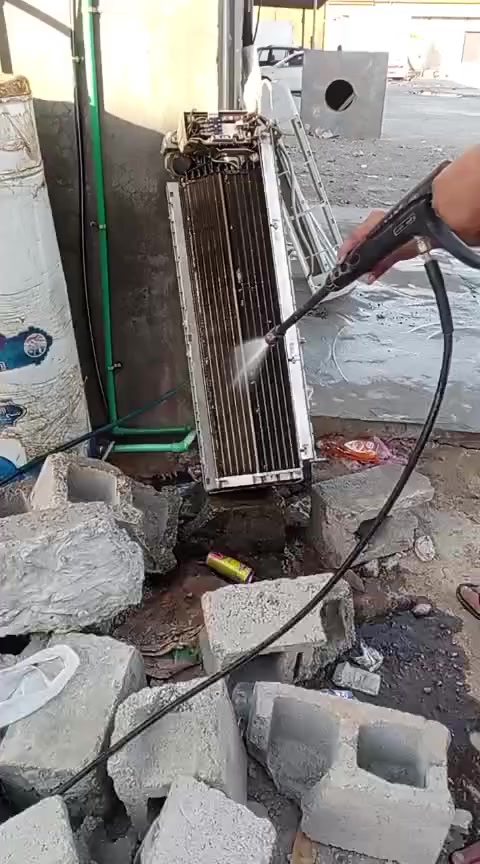 السلام عليكم ورحمة الله وبركاته يوجد لدينا كية حمل لنقل الأثاث داخل و خارج بسمايةو بغداد ومحافظات مع نجار لفتح وشد جميع أنواع غرف النوم والكاونترات بجميع انواعها مع فني سبالت بكادر عمل متخصص في الأثاث يعني غراضك ويانة بكل أمان ما عليك غير تتصل والباقي علينا وتدللون علينا اغاتي للأستفسار الاتصال بنا على الرقم ***********يتوفر واتساب أيضا وباسعار مناسبة جدا جدا
