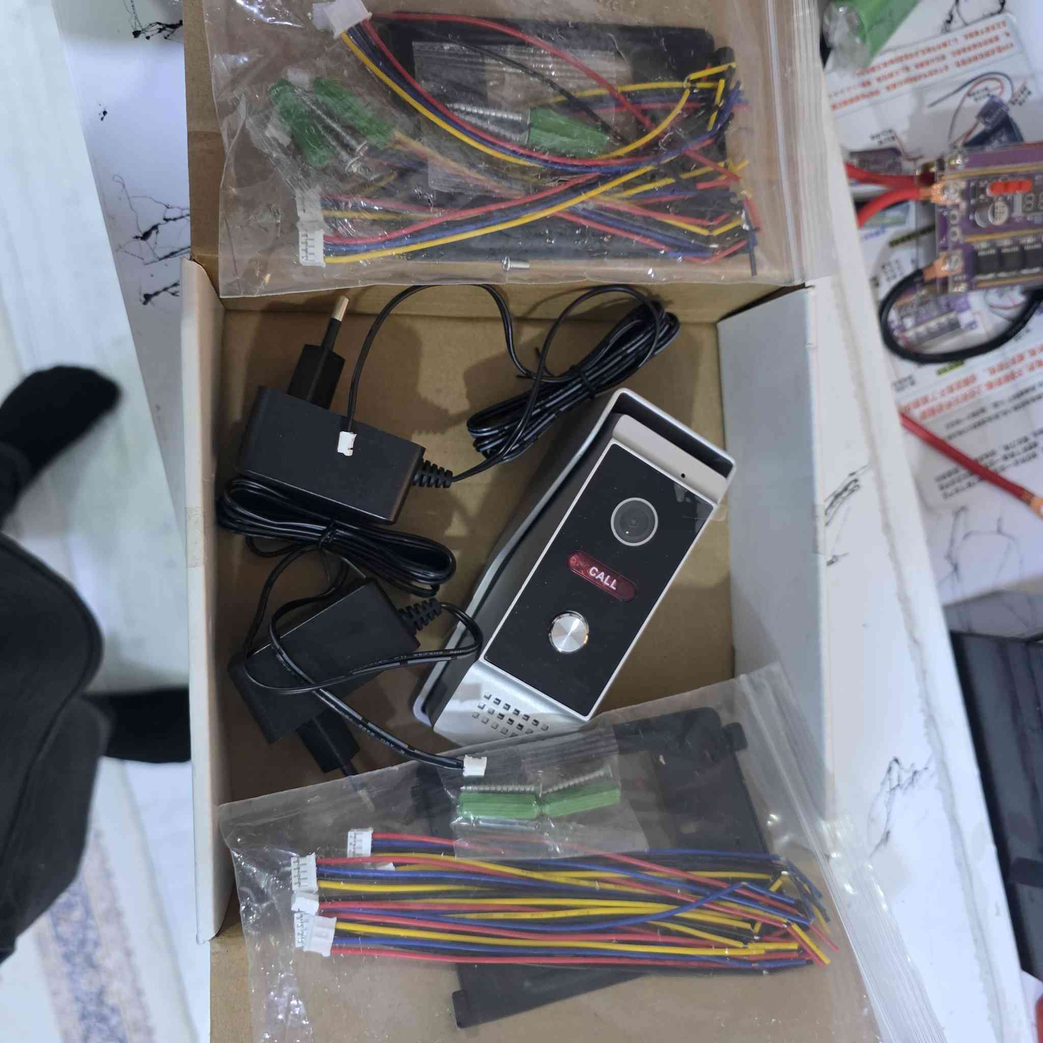 كاميرا مع ٢ شاشات ٧ انج جديد ٩٠ الف


**إذا كنت صاحب هذا الإعلان وتريد حذفه لأي سبب، رجاءا أرسل رسالة إلى الدعم الفني**