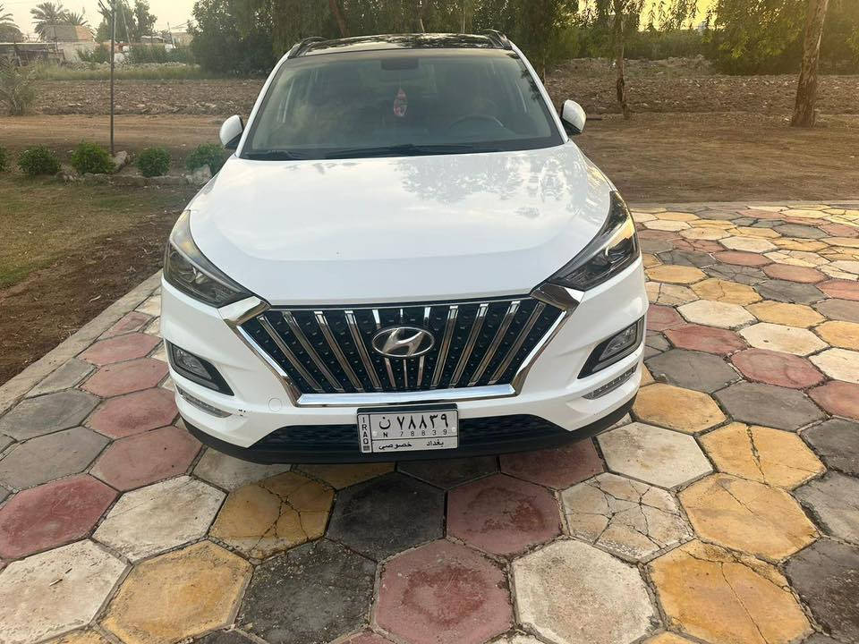 السلام عليكم توسان للبيع 
موديل 2020
موضحه في الصور و السونار 
19 الف وبيها مجال للطيبين 
مستعجل على بيعتها
اخوكم علي الدليمي ***********
