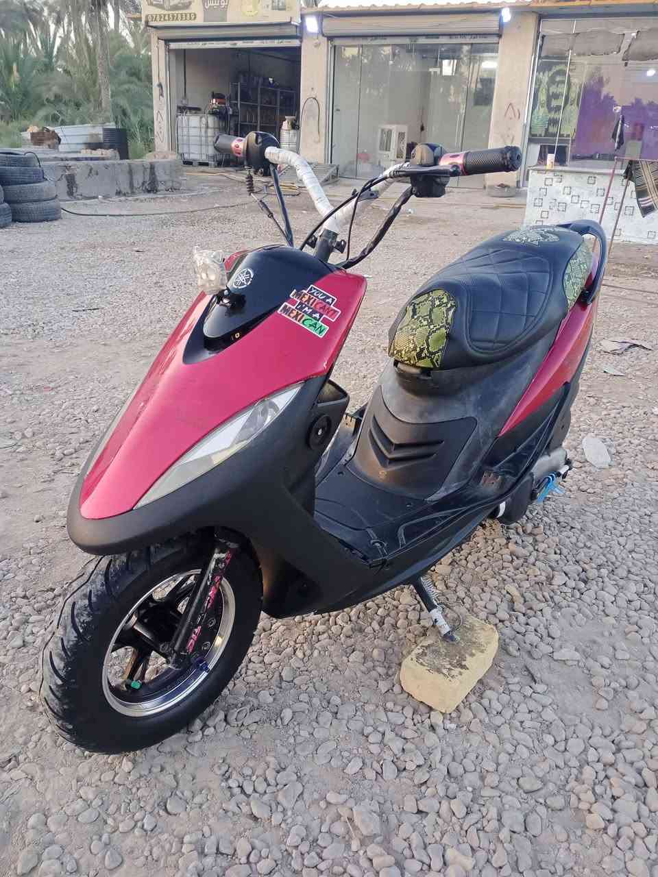 السلام عليكم
دراجه ماكس عدله للبيع 
دراجه جديده كلشي شغال بيها نگرة سلف وحده 
مفتوحه مره وحده الدراجه 
جديده على حسب الاصول 
سعرها 450 وبيها مجال قليل 
مكاني كوفه للتواصل ‏‪***********‬‏
