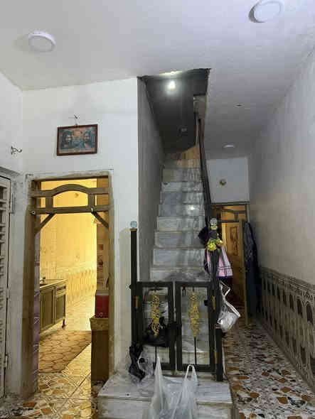 بيت للبيع طولاني المساحة100متر المكان دور النفط حي الحرية
طابو صرف السعر 160 الاستفسار***********@إشارة@
