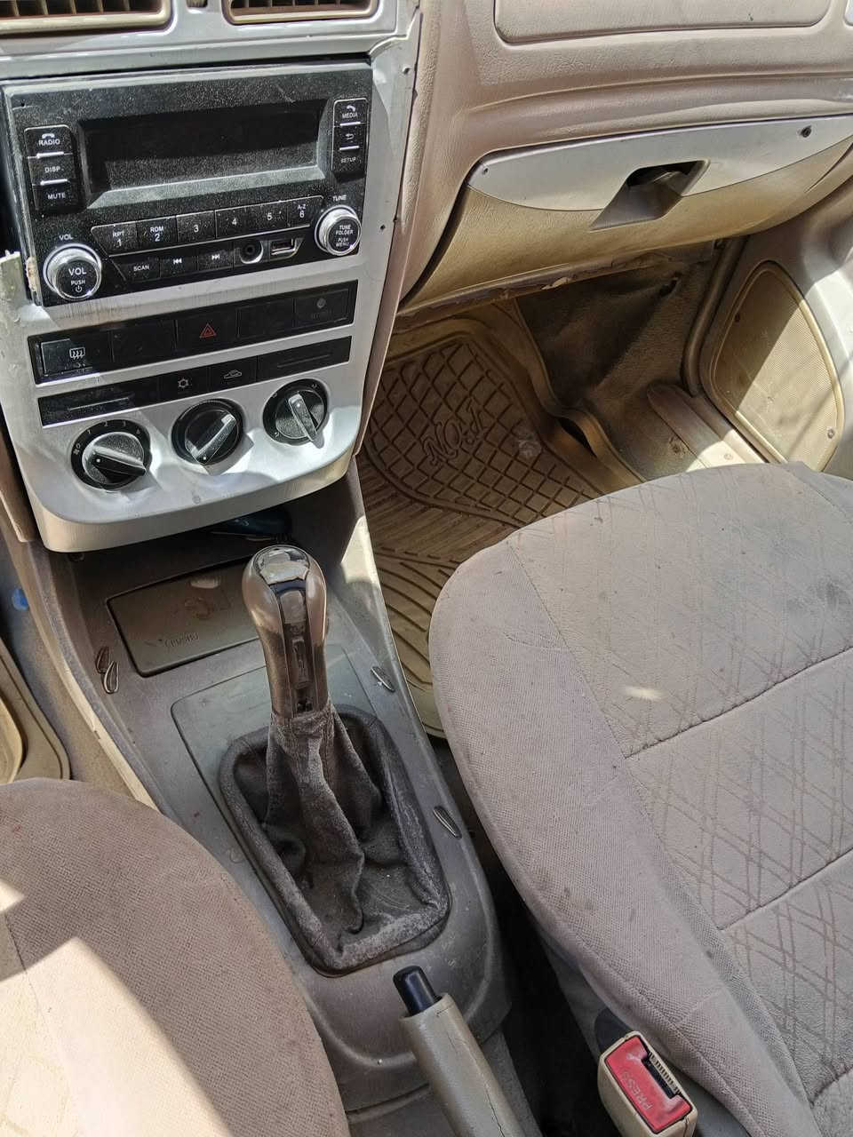 شيري ٢٠١٠ مكانها بغداد سياره جاهزه لايت زنون تخم تاير *********** السعر ١٢ ورقه
