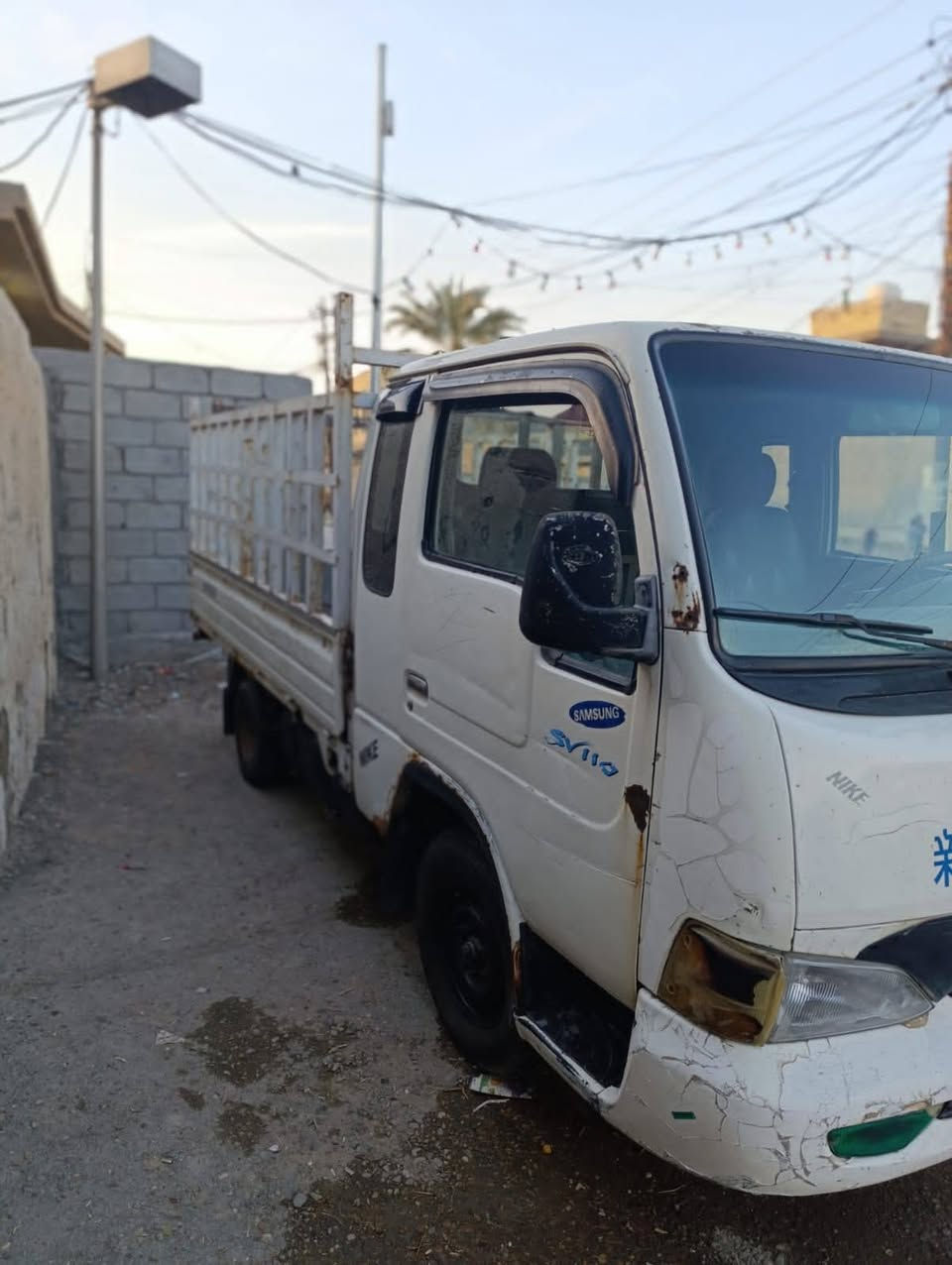 كيا حمل سامسونج
موديل 2000
كير ومحرك كيا3000 ستندر 
سنويه باسمي 
كير ومحرك مكفولات 
العنوان/المدائن فلكه سلمان باك /حي جابر الأنصاري 
السعر ٣٧ وبيهه مجال قليل 
***********
