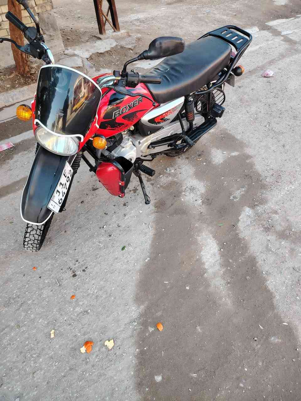 السلام وعليكم بوكسر مديل ٢٣ طالعه بل ٢٤ استخدام شخصي
رقم وسنوية انگليزي بسمي ماشيه اقل ل٢٠ الف دراجه حلوه كلشي شغال بعدهه عله وضع الشركه مكاني بغداد سعر ٢٤٠٠ وبيهه مجال ***********
