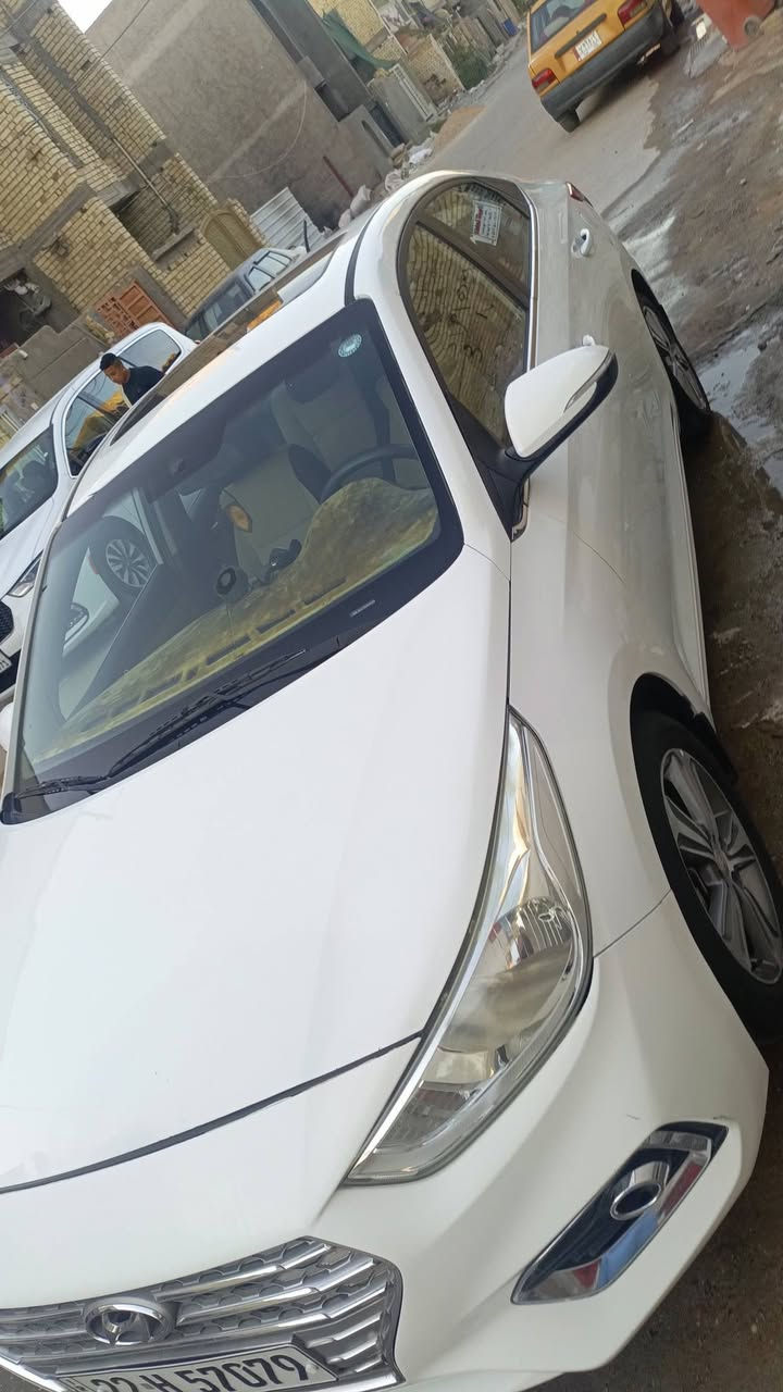 سلام عليكم ابيع وراوس اكسنت موديل 20 خليجي فول شمالية تحويل مباشر سونارها موجود بلصور والسعر 108 بلعافية علياخذة جاهزة من كلشي مكاني بغداد الدورة شارع 60 الشراي يتصل علرقم مكلف ***********
