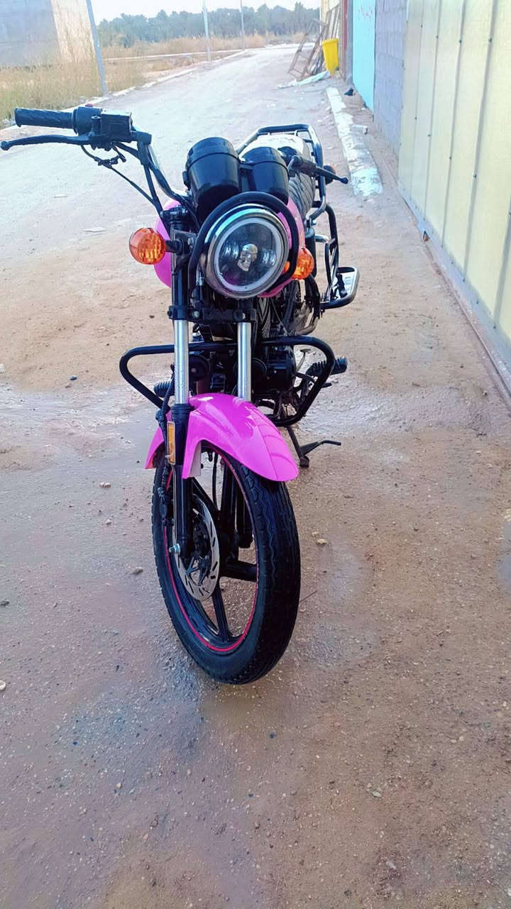 موديل 23 محرك مكفول كهربايات كلهه شغاله زوج تواير جديد طالعه من ثامر خلخال مكن حي العباس السعر 1850
***********
