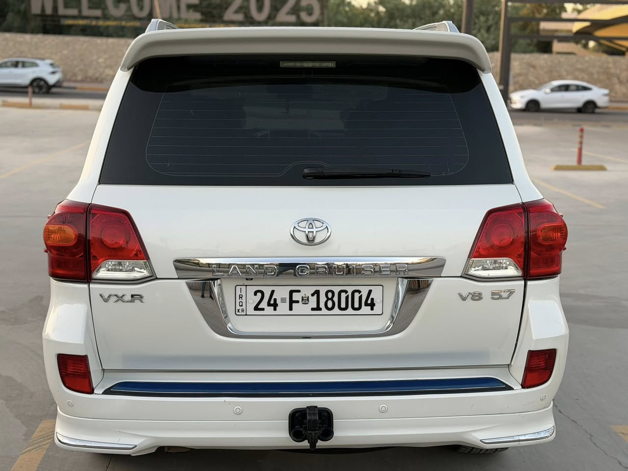 الســـلام علــــــيـــكم
لاندكروزر VXR 5700

(   2013   )

انضف واجدد لادنكروزر ممكن تشوفها ماشيه 159km حقيقي وشرط الفحص

كـــفالـــة عــــامـــة

كير مكينه كـــفالـــة

صدر تايرات كـــفالــة

فــــول الــــفول للاخير

مري قلاب

كشن تدفئه تبريد 

خزن ميموري

صندوك كهرباء

سترين كهرباء

ثلاجة

فتحة

حساس امامي خلفي

شتريد مواصفات بيها

تحويل ثاني يوم

مــكاني بغداد الدورة📍

للستفسار 

***********☎️

الــــسعر (   375    ) وبيها مجال للطــيبين

ترهم مراوس حسب القناعه
