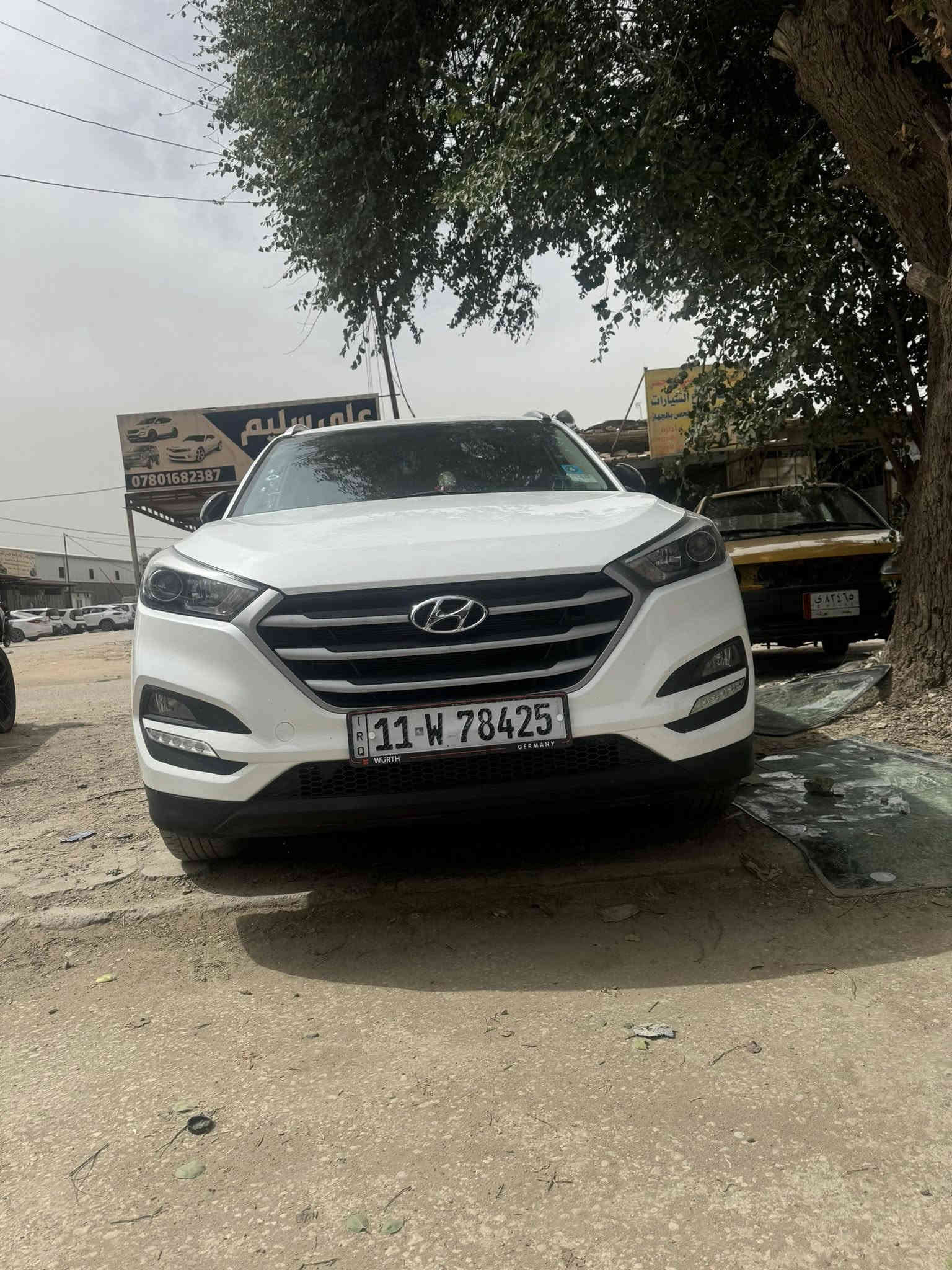 سلام عليكم من رخصت مدير الكروب توكسن 2016 شكل 20 حادثها جفيه صوب العبري صبغ عام سياره  لان اني جناي بس عدي بنيان وريد أبيعها سياره كير ومكينه وشواصي والغود كفاله وسياره مابدل بيها شي عده بنيد اي ستفسار هاذا رقمي ***********  سياره بسمي رقم بغداد نكليزي سياره شاشه مري شفط تحكم مري حساس خلفي سعرها قفل 125
