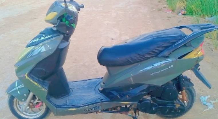دراجه سكنس دراجه نضيفه وحلوه دراجه مكفوله من كهربائيّات كامله +  مكينه مجفته صار كم شهر بس خير.من الله  للتواصل خاص  والاستفسار  اكثر على الرقم التالي ‏‪***********‬‏
