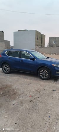 نيسان روج • ٢٠١٧ • نص باب خلفي