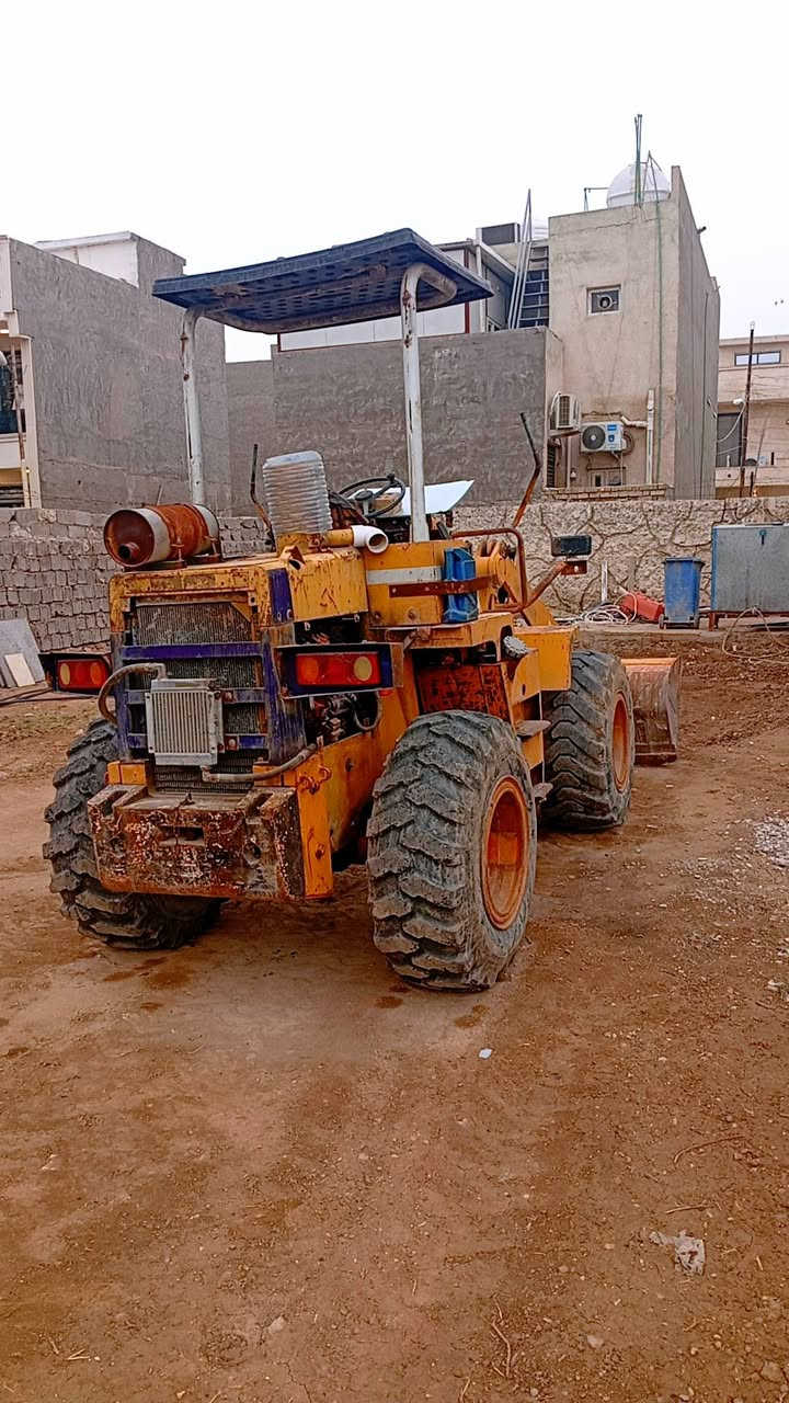 سلام عليكم شفل للبيع حجم 50 كاموتسو سنوية بأسمي رقم بغداد سنوية جديدة شفل جاهز بي محرك كمنز 102 تخم تاير السعر 80 ورقة بي مجال بغداد الدورة
***********
