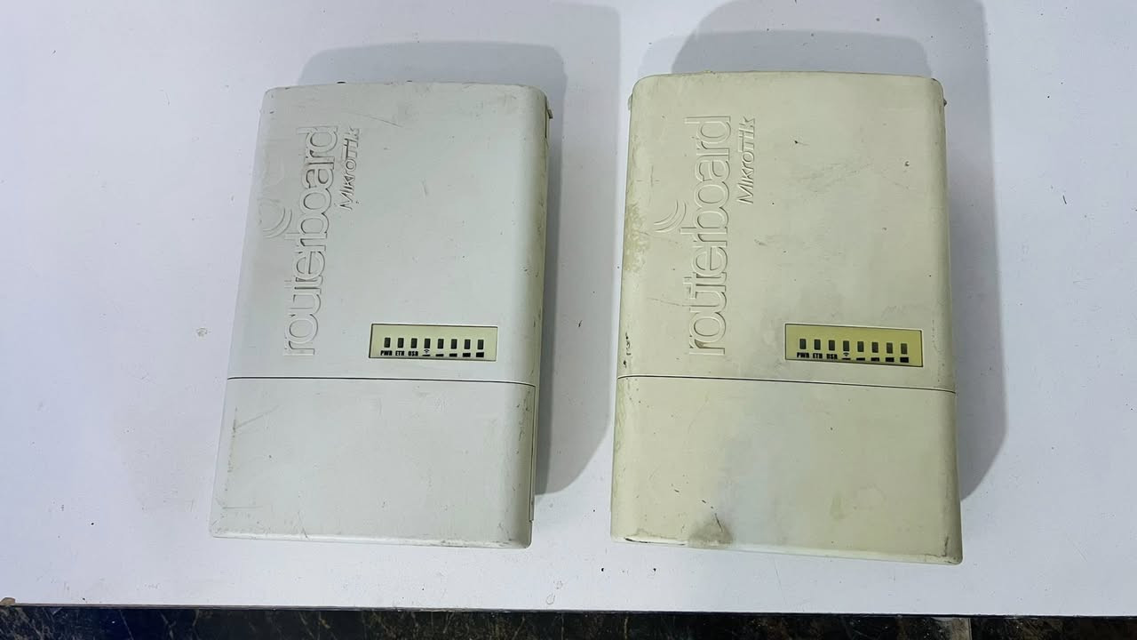 متوفر مستخدم
4011مايكروتك
٩١٢ مايكروتك 5g نظيف جدا ومستخدم 

الضمان / ٣ ايام من تاريخ الشراء 
يمكنك استبدال الطلب او ارجاعه حسب رغبتك 
🚗 التوصيل / كل محافظات العراق
🛒 الحجز / واتساب *********** 

العنوان/ حلة شارع اربعين مجاور لحوم ابو ضي/مقابل فاملي سنتر
