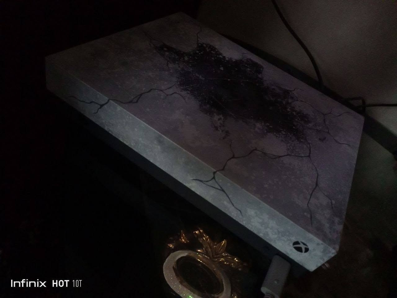 السلام عليكم
للبيع Xbox One X باندل نسخة

 (Cares of War)

النسخة نادرة، الجهاز نظيف جدًا (95%) ويشتغل بدون أي مشاكل

 الجهاز مفتوح تبديل معجون حراري وما بي اي مشكله يشهد الله

جهاز ذاكرة 1 تيرا او 1000 كيكا يعني متحتار بذاكرة

 الجهاز بحالة ممتازة

 مناسب للّي يريد جهاز قوي

 السعر: 210 وبي مجال للطيبين

اذا مو شراي لا تراسل ولا تتعبني وياك.

وتفصحه كدامك وتلعب لحد ما تقتنع وأني بلخدمه.

للمراسلة ماستنجر عل حساب او تلي هذا اليوزر
k_jw2

او رقم ***********

المكان بغداد العبيدي
