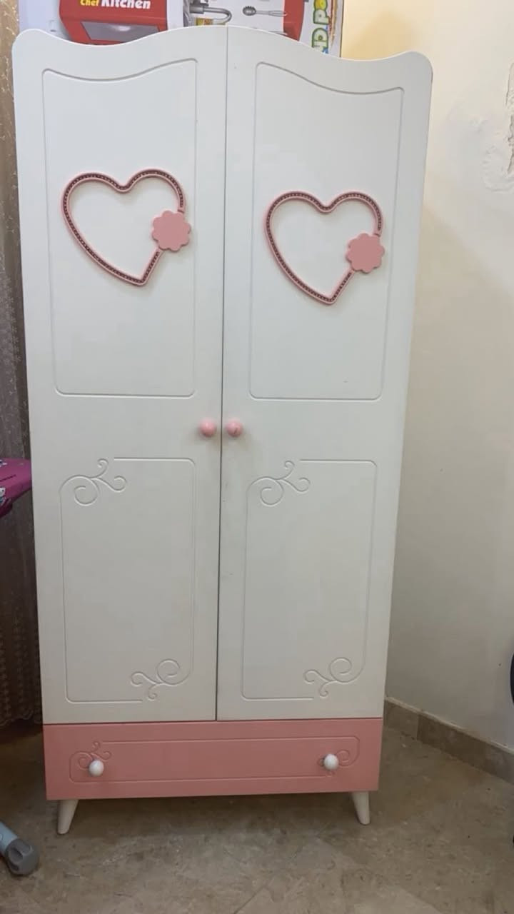 غرفه طفل للبيع السعر ٣٠٠
المكان العامريه العمل الشعبي


**إذا كنت صاحب هذا الإعلان وتريد حذفه لأي سبب، رجاءا أرسل رسالة إلى الدعم الفني**