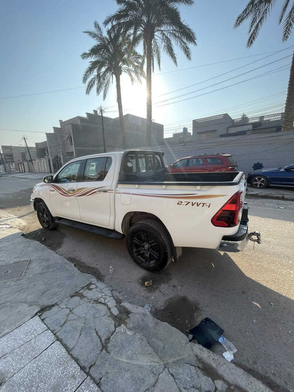 سلام عليكم للبيع سيارة 🚗 تيوتا بيكم هايلوكس محرك 4سنلدر 2700 السيارة ماشيه 52 الف السيارة مكفوله كفاله عامه السياره جديده لوك السعر 3شدات وبيه مجال المكان السياره بغداد الرقم الهاتف ***********
