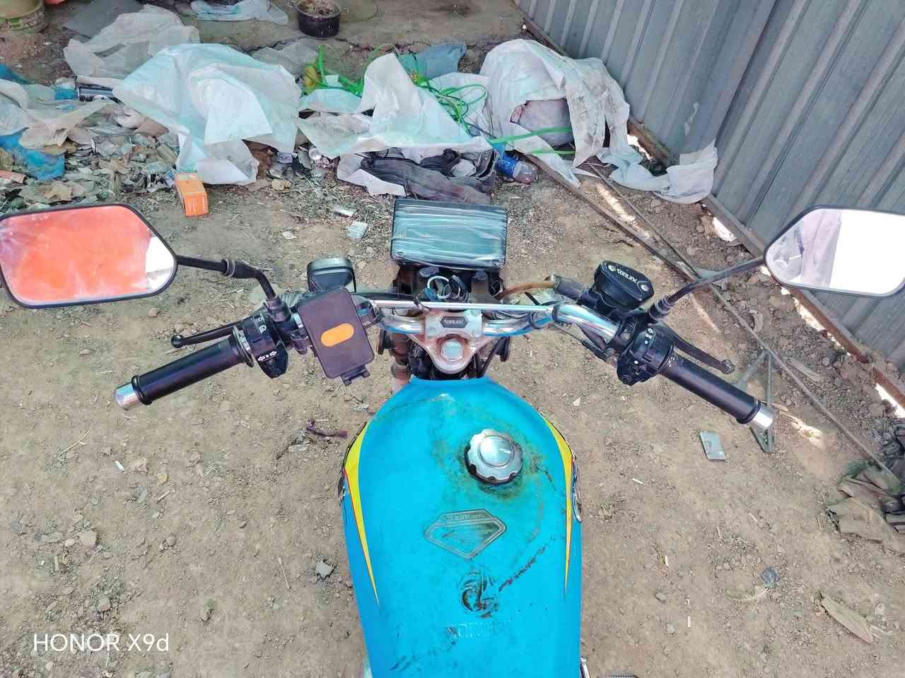 سلام عليكم للبيع سولنك 24 محرك مكفول اوراق موجوده كهربائيات شغاله نقوصات بسيطه مكاني بغداد تاجي سعر 550وبيه مجال رقم الهاتف *********** بي واتساب
