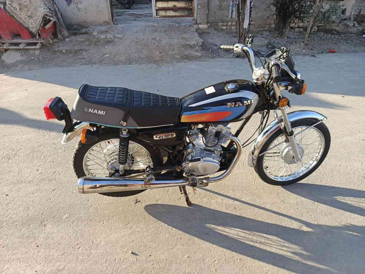 السلام عليكم دراجه للبيع موديل 26 اوراق سكنر سبعه 900 ابي مجال تخابر تدلل ‏‏‪***********‬‏
