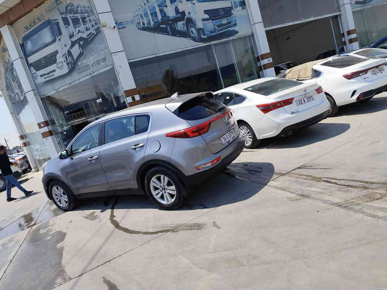 سبورتج وارد امريكي2017
رقم دهوك ، مكينة 2400 
السيارة مال جناي 
جاهزة 
مواصفاتها حلوة 
حادثها موجود بصورة السونار
تريد وكالة او تحويل 
السعر المطلوب 149$
***********
