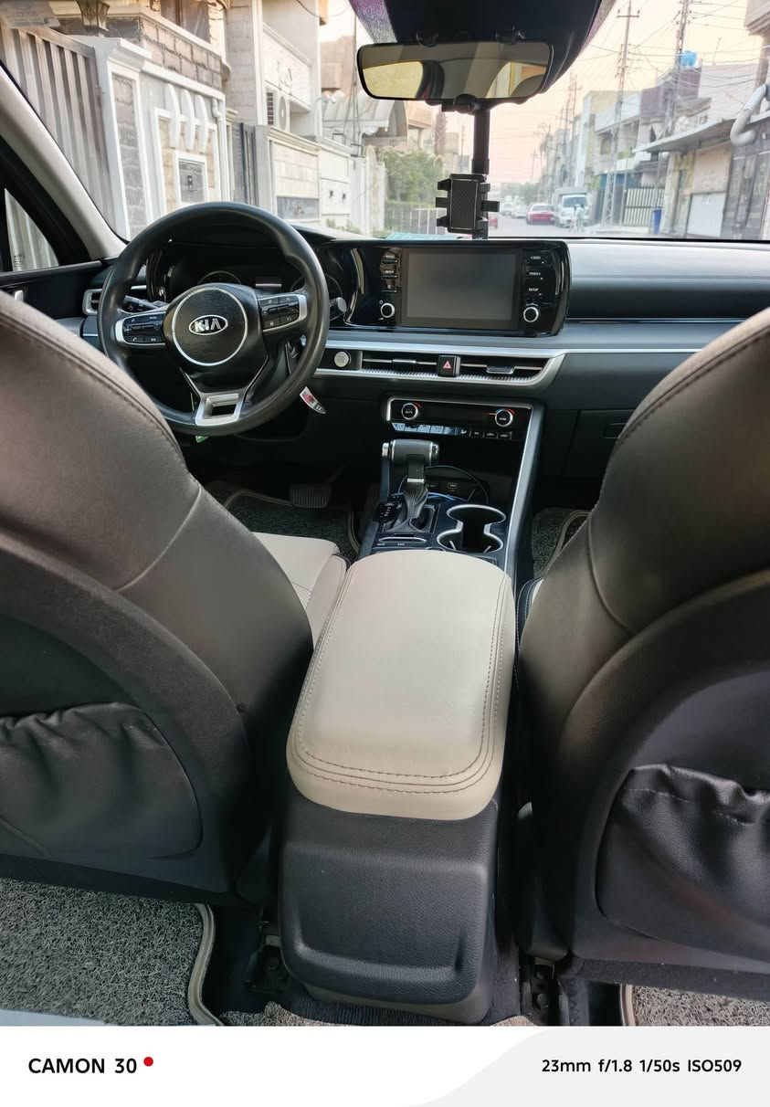 السلام عليكم.كي فايف ٢٠٢١وارد امريكي حادثها خشم البنيد صبغ البنيد فقط الباقي مكفول ماشيه ٥٩ميل تيربو ١٦٠٠ فوول عدا البانوراما السياره جاهزه من كلشي اي نقص مابيها مكانها بغداد الغزاليه ***********السعر المطلوب 16000 الف دولار
