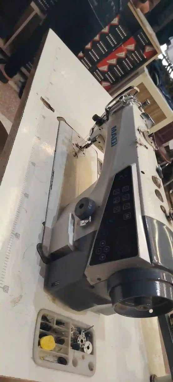 عندي مكائن خياطه عدد 2 فول مواصفات قطع تحجيم رفع بايه مكاني النجف  مستعملات ثنينهن550 وبيه مجال قليل للتواصل *********** واتساب موجود
