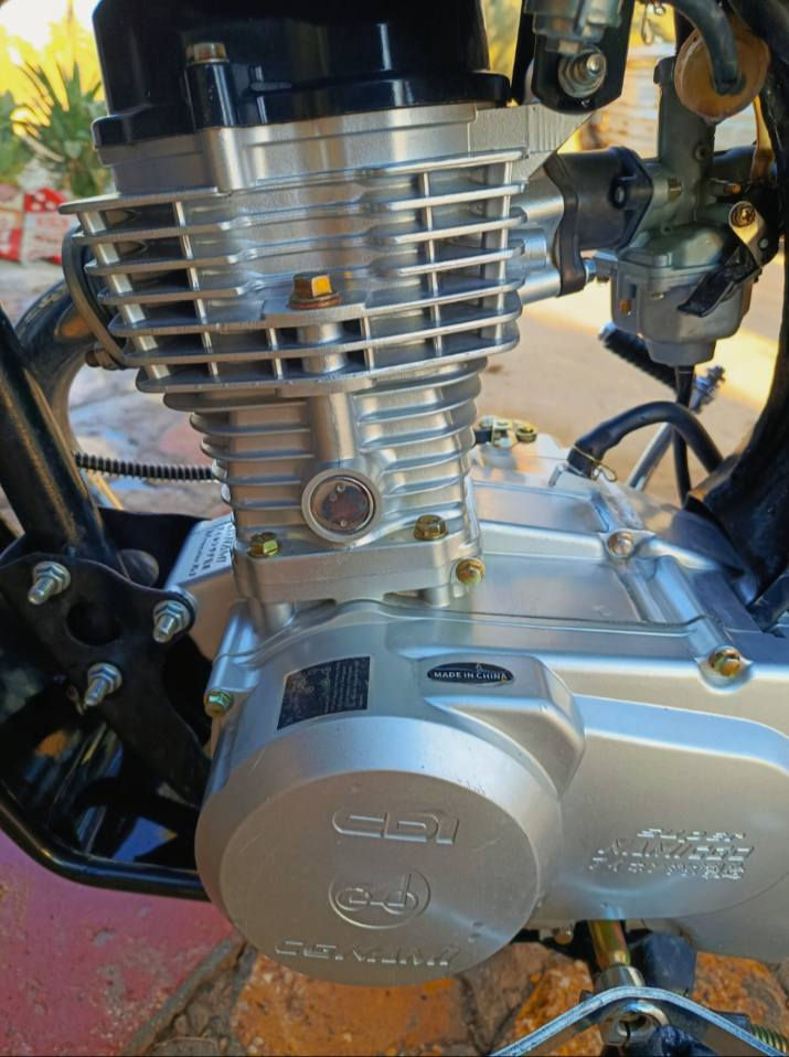 ماطور للبيع تعمير 26اوراق اصولي تعمير كله اصلي محرك سيجي نامه شاصي 14ماطور ماعيزز سعر 900بيه مجال قليل هذ رقمي موجود ***********
