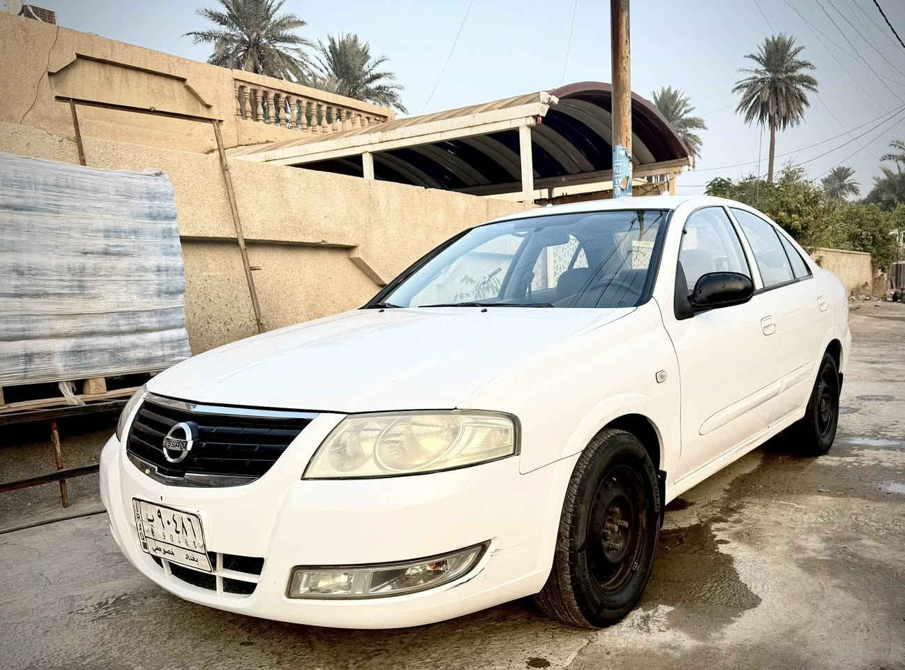 نيسان سني كوري 2009 رقم بغداد
بيه صبغ دور جاملغ خلفي فقط 
وشويه من الجاملغ الامامي 
مكاني بابل / الحله 
السعر / 92 وبيه مجال بسيط 
***********
