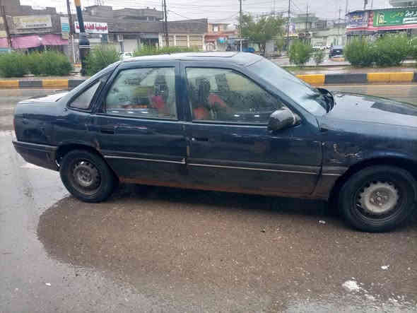 السلام عليكم
فيكترا للبيع 1991رقم نينوى دولي 
ضرر بيها طخه بصفحه النفر محرك بي 
بدايه رخاوه حجم 16السياره بسمي 
هزه جديده سنويه جديده 
للاستفسار الاتصال ***********
*********** السعر 33
