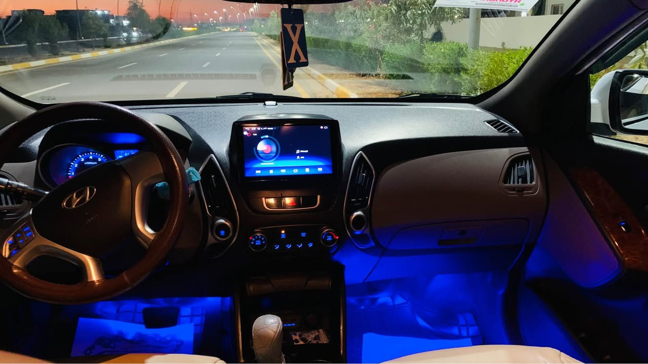 للبيع ...للبيع بيع مستعجل 
سيارة توكسون وارد خليجي
رقم اربيل موديل 2014 .....
محرك 2000  نظيف جدا ....
كير نظيف جدا ......
لاصبغ ولاتبديل........
شاشه أندرويد......
السيارة بصمه وتشغيل واطفاء عن بعد ........
كامره خلفيه دواره......
تاريخ انتهاء السنويه 2028/9
هزه  2026/3☆☆☆☆☆
السيارة جدا جدا نظيفه فقط بيها حالوب .....
السياره ماشيه........ 174
للاستفسار عن السعر الاتصال
 ***********
*********** موصل, نينوى
