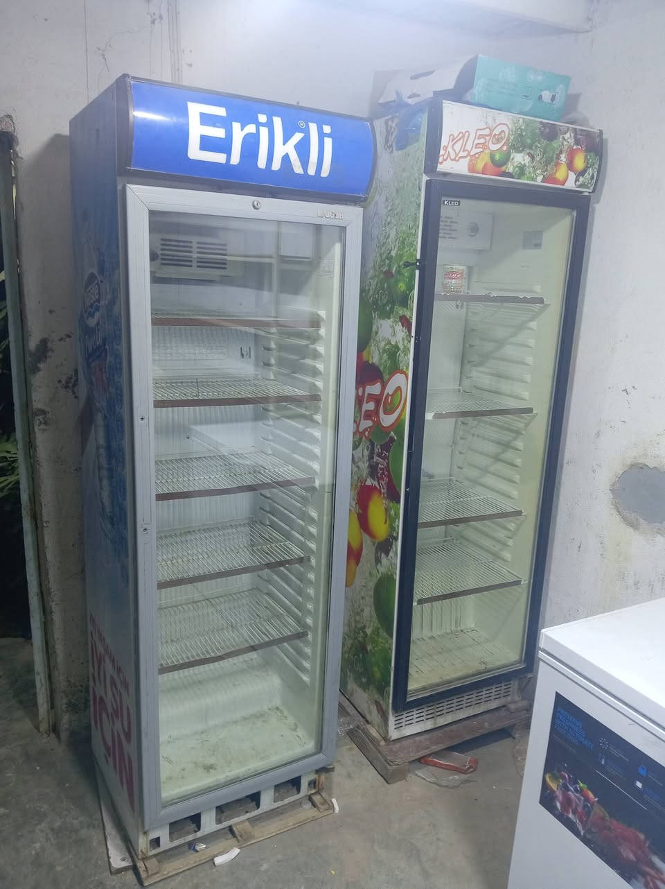 عارضات للبيع شغالات على الفحص ب 350 وبيهن مجال  مكان ابو غريب الشيحه قرب جوهره العدنان ***********//***********
