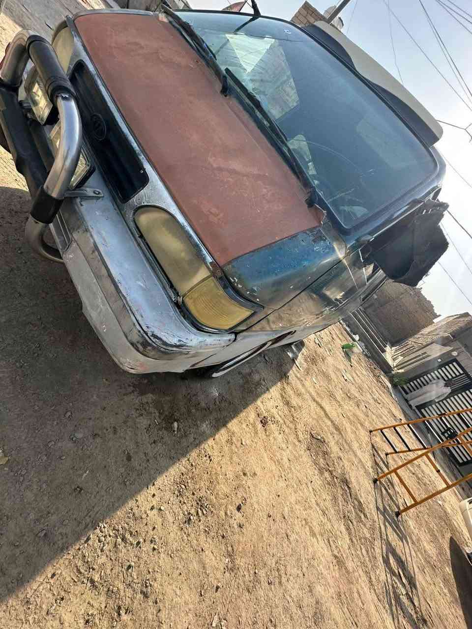 سلام عليكم مراوس بسياره صغيره مكينه كايمه تجي تسحبه وتروح موديل ٩٥ شعندك نزل مكان ديوانيه رقم ***********
