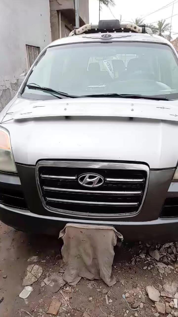 للبيع سياره ستاركس 2007 رقم بغداد سنويه ساقطه صارله شهر تخم تاير تبريد شغال عاوز نقص غاز وهذا رقمي والسعر 95 وبيها مجال العنوان الحله***********
