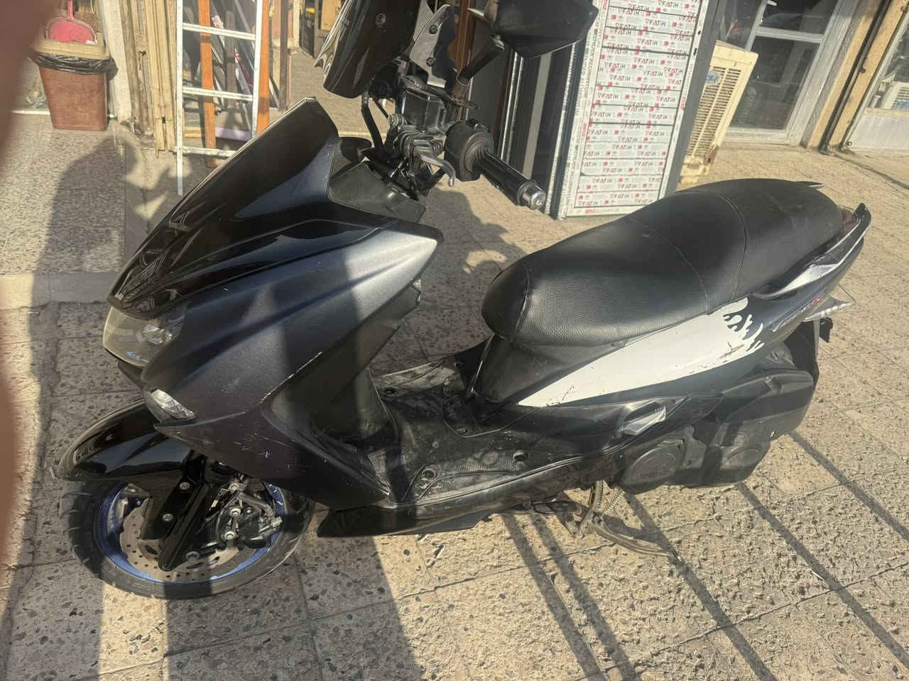 السلام عليكم ماجيته اس السعر ١٢ ورقة وبيها مجال بغداد حي اور ***********
