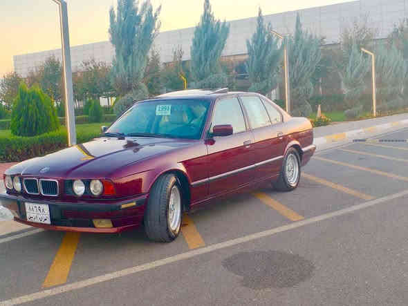 تم البيع. مباع.

سعر السيارة 62 ورقة

بي ام 525 موديل 1993 ديجيتال فانوس 
عام صبغ جمالية بدون ضربة بدون معجون
 تبريد ثلج كير توماتيك سيارة جاهزة
  شرط تحويل وكالة سيارة جاهزة 
 مكان السيارة محافظة السليمانية 
سيارة فول مواصفات 
*********** 
***********
