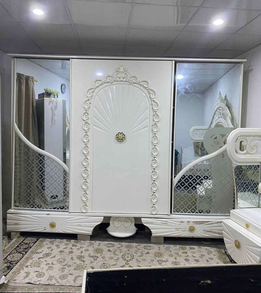 معرض عياض ويوسف غرفه نوم تركي تسع قطع سعره 650 ويشهد والنقل.》***********》***********》 كركوك, العراق
