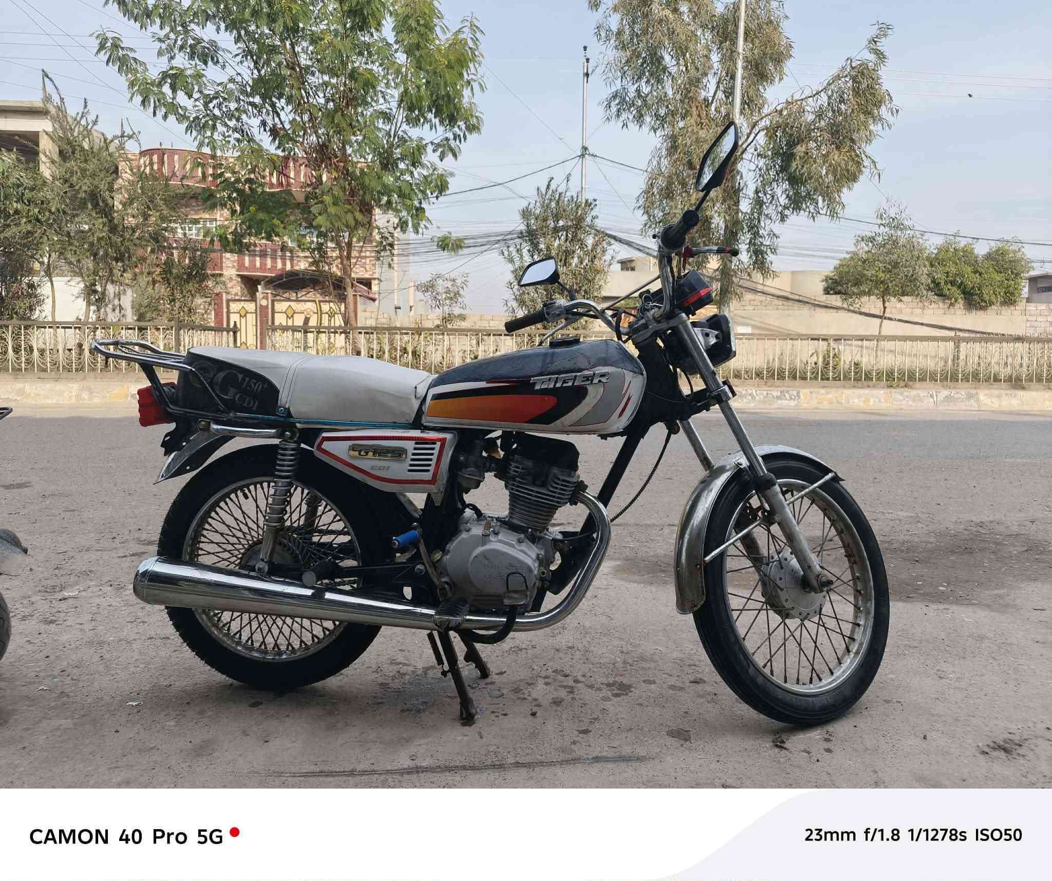 السلام عليكم ماطور للبيع موديل ١٨مفتوح مره وحده يرهم مروس السعر ٢٢٥وبي مجال مكاني  جنوب الموصل حمام العليل


**إذا كنت صاحب هذا الإعلان وتريد حذفه لأي سبب، رجاءا أرسل رسالة إلى الدعم الفني**