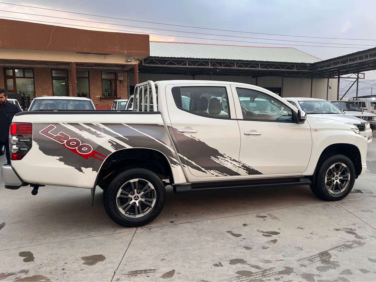 قەزافی بۆ فرۆشتن یەک دەست هیچی پێوە نیە بەشەرت مۆدیل 2023 تەنها 52 هەزار ڕۆشتوە هەموو ئەشیاکانی ماوە شوین سلیمانی *********** السليمانية, العراق
