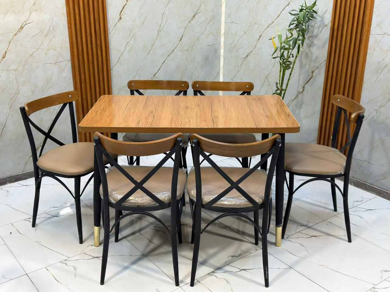 ميز طعام سطح خشب كشنات جلد رجل حديد
4 كراسي 
6 كراسي بغداد, العراق


**إذا كنت صاحب هذا الإعلان وتريد حذفه لأي سبب، رجاءا أرسل رسالة إلى الدعم الفني**