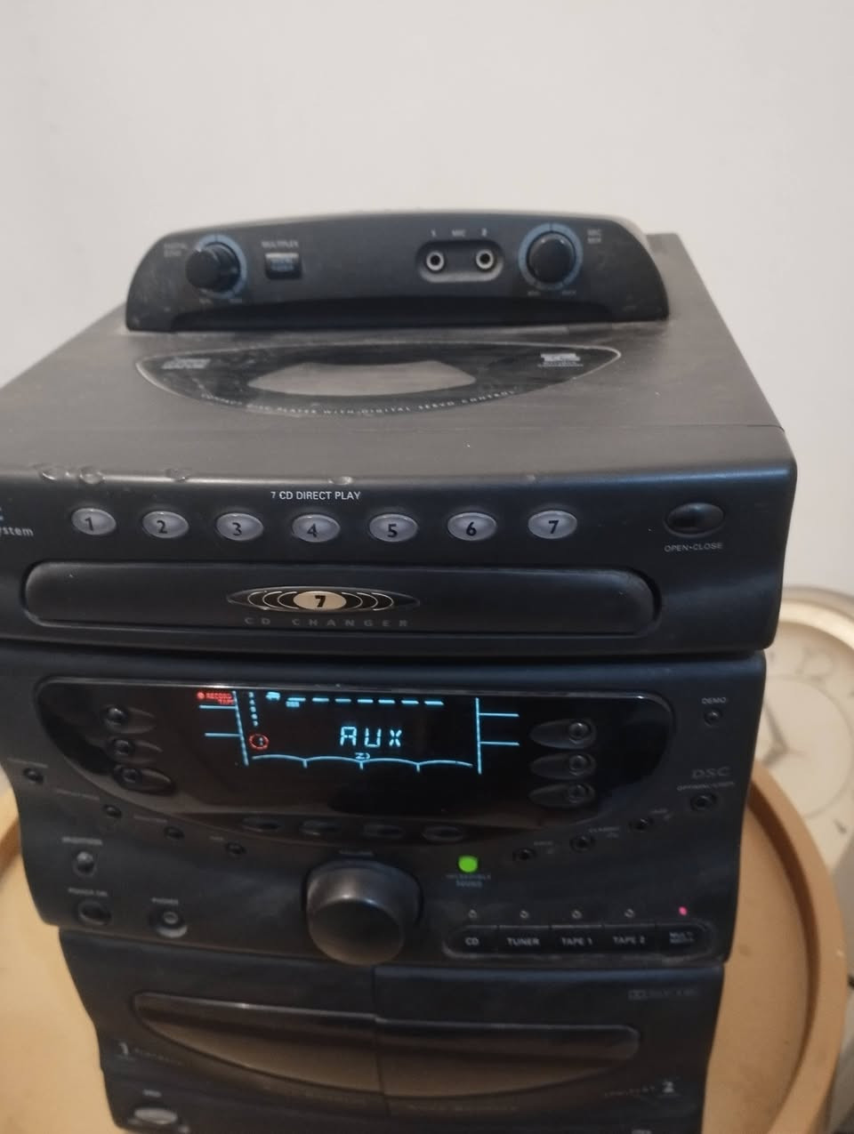 يونت فيليبس راديو و وصله 2*1
بدون سماعات وزن ثقيل . لعرض سعر مناسب.


**إذا كنت صاحب هذا الإعلان وتريد حذفه لأي سبب، رجاءا أرسل رسالة إلى الدعم الفني**