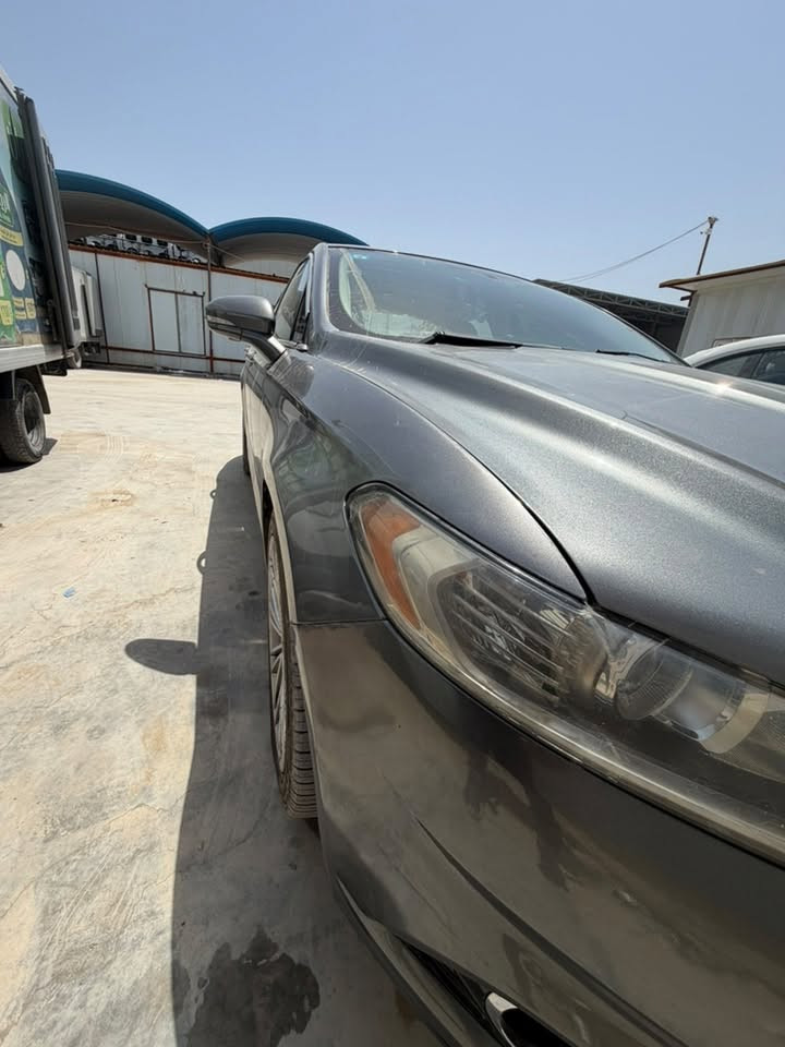فورد فيوجن ٢٠١٤
محرك 1.5 تيربو بحالة ممتازة كير بحالة ممتازة حدادية من شركة ford motorcraft  
تبريد بحالة ممتازة 
السعر ٨٥ فابل للتفاوض 
رقم بغداد بأسمي مداور ثاني يوم 
حادث جاملغ امامي وبنيد صبغ ٣ قطع بدون شواصي ولغد 
وراد كندي 
فول مواصفات ماعدا الفتحه 
*********** واتساب
