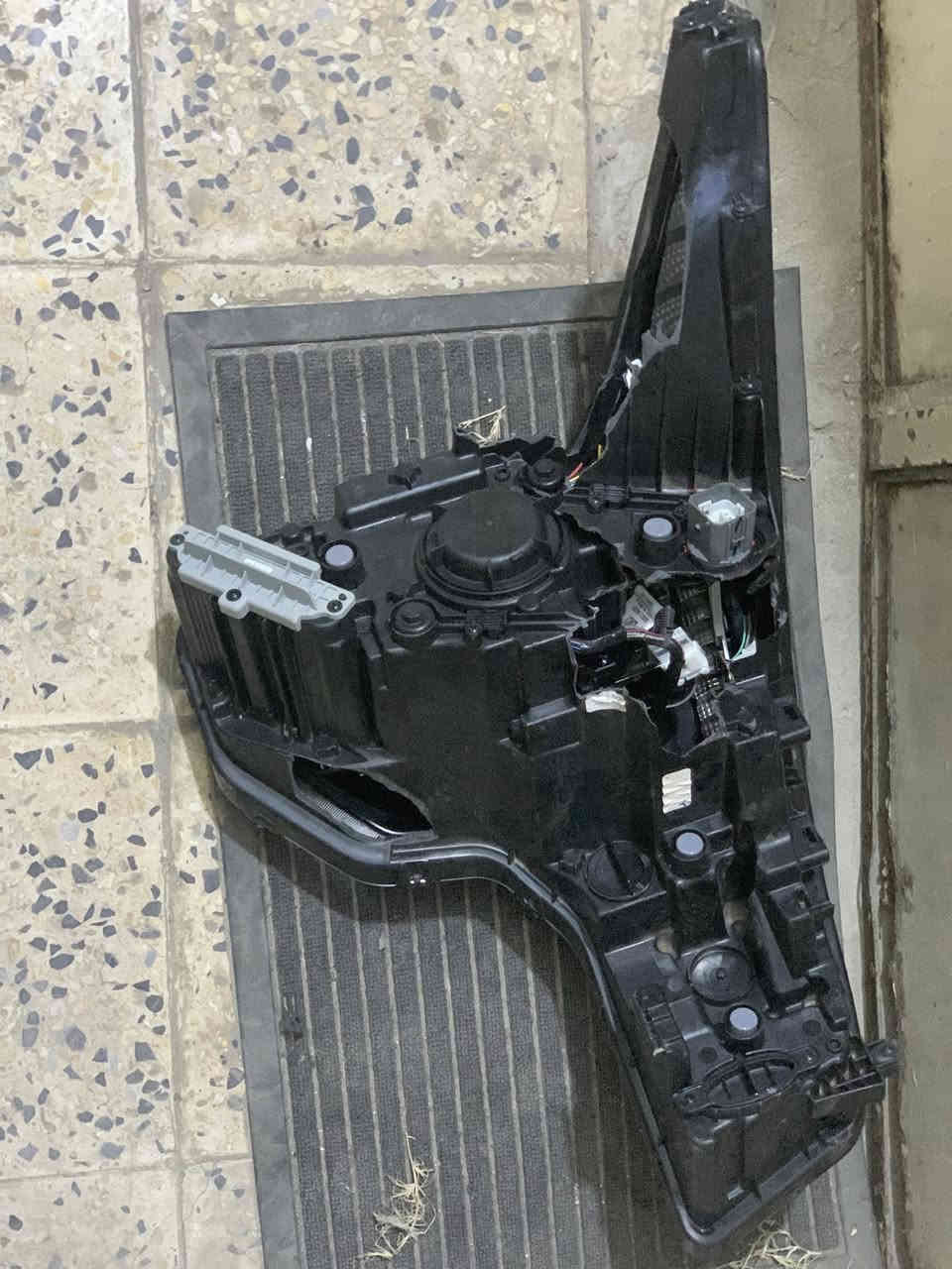 سلام عليكم لايت كي فور امريكي بي كسر بضهره يسره *********** عنواني بغداد
