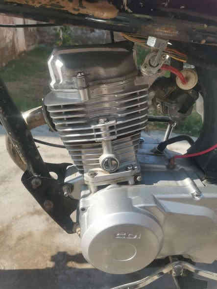 السلام عليكم
دراجه نامه برو 19 
السعر 365 وبي مجال للطبين
للاتصال ***********
