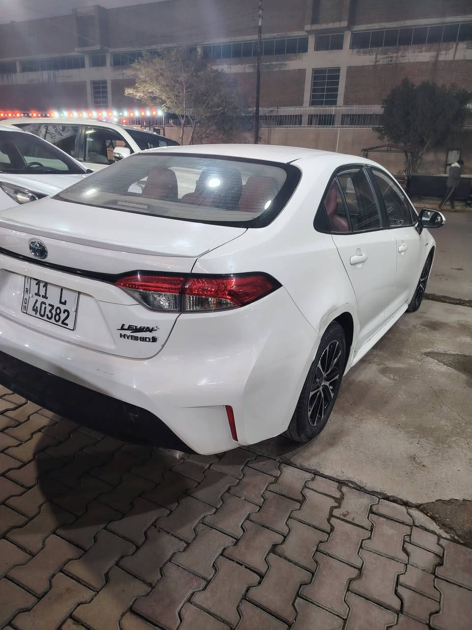 السلام عليكم
كورلا ٢٠٢٤ هايبرد تجميع الصين ماشية ٣٠ كفالة عدا طخة بسيطة بهلال الجاملغ على وضعها 
السيارة مغلفة كلها وتراي زيرو وبصمتين شركة وجاهزة وحلوة 
السعر ١٤٨ 
رقم الهاتف ***********
مكانها الكريعات
