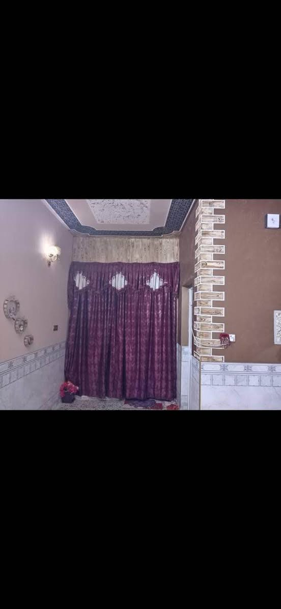 السلام عليكم 
دار للبيع طابو ملك صرف 
مساحه ٢٥٠م 
طابق واحد جاهز 
في قضاء الكرمه منطقة العبه السعر مناسب
لتواصل 📞***********
