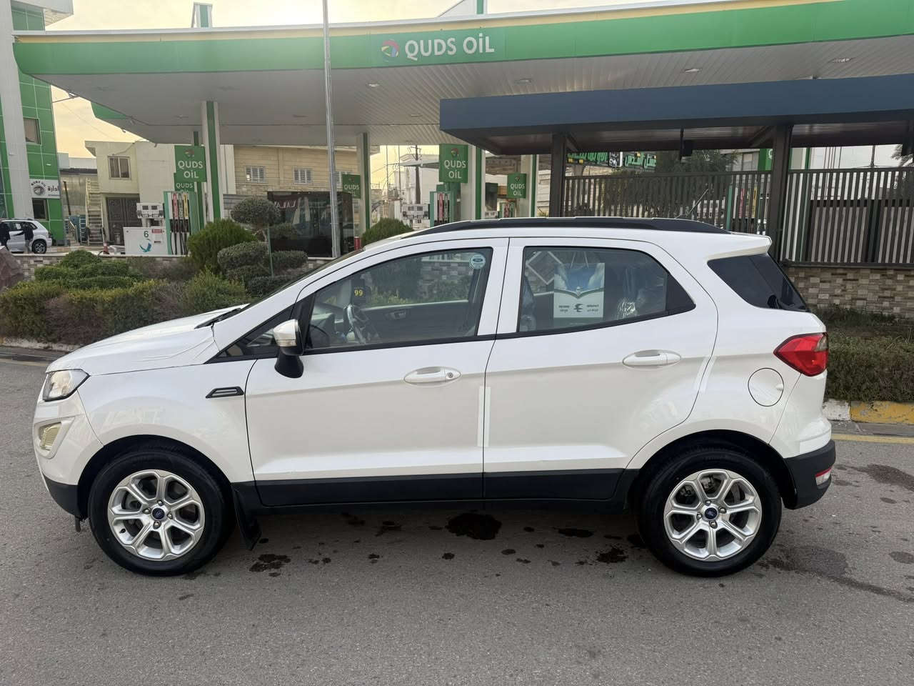 فورد ايكو سبورت بس بونيد صبغ
موديل 2021سيارة فول مواصفات بصمه 

3 بستون اقتصادي 

كير اوتوماتيك

فتحة سقف

شاشة ديجيتال

كشنات تدفئة كاميره خالفي حساس خالفي حساس بالمري تحكم ستيران مثبت سرعة بلوتوث سنويه جديد تايرات جديد السعر 95 ورقة الشراي يتصل ***********
