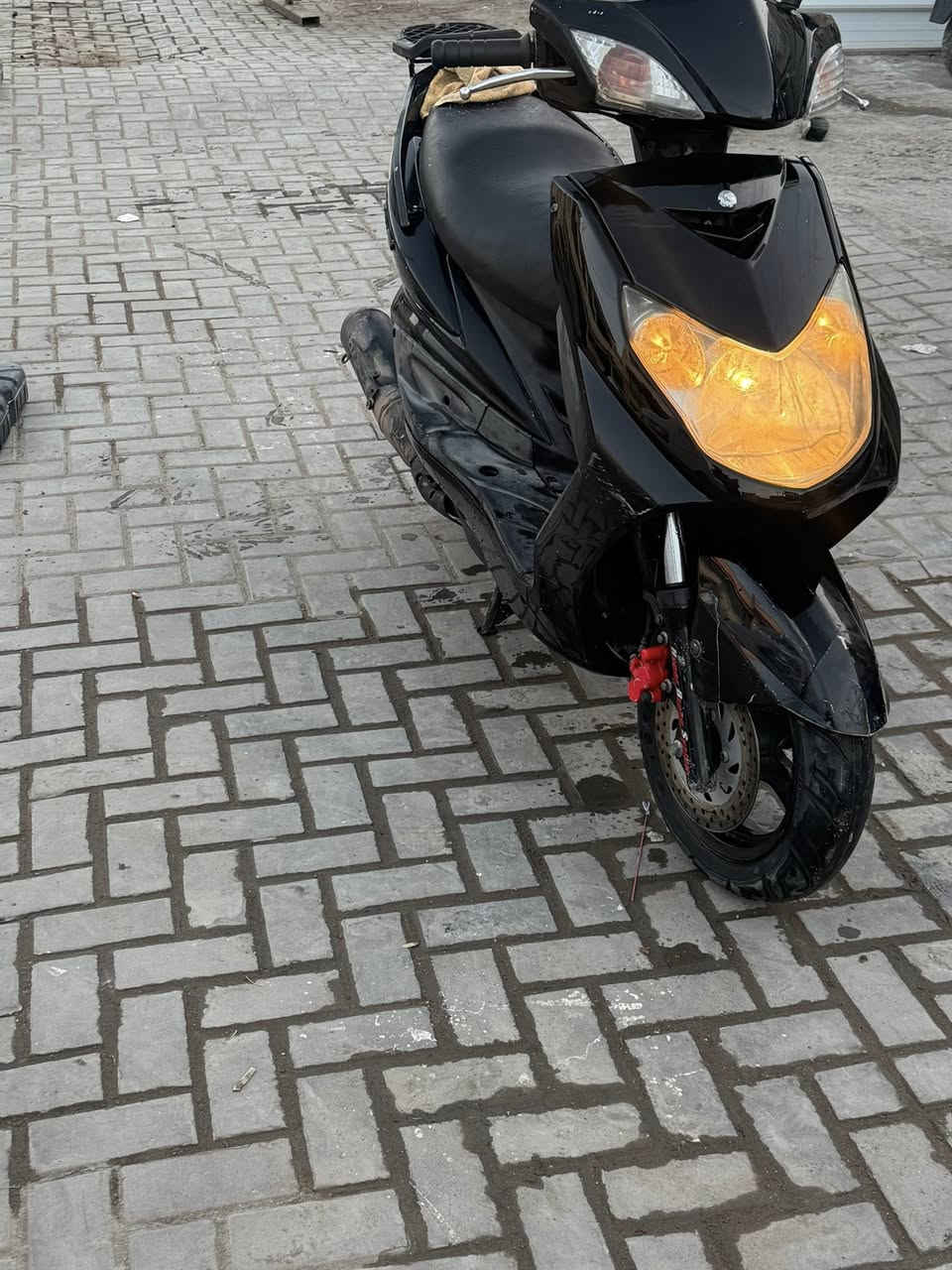 متاح سكنس فحل ياباني خطين قبغ نفخ استان حساس مكينة خرسة كهربائياتهة شغالة سعرها ٧٠٠بغداد البياع ***********
