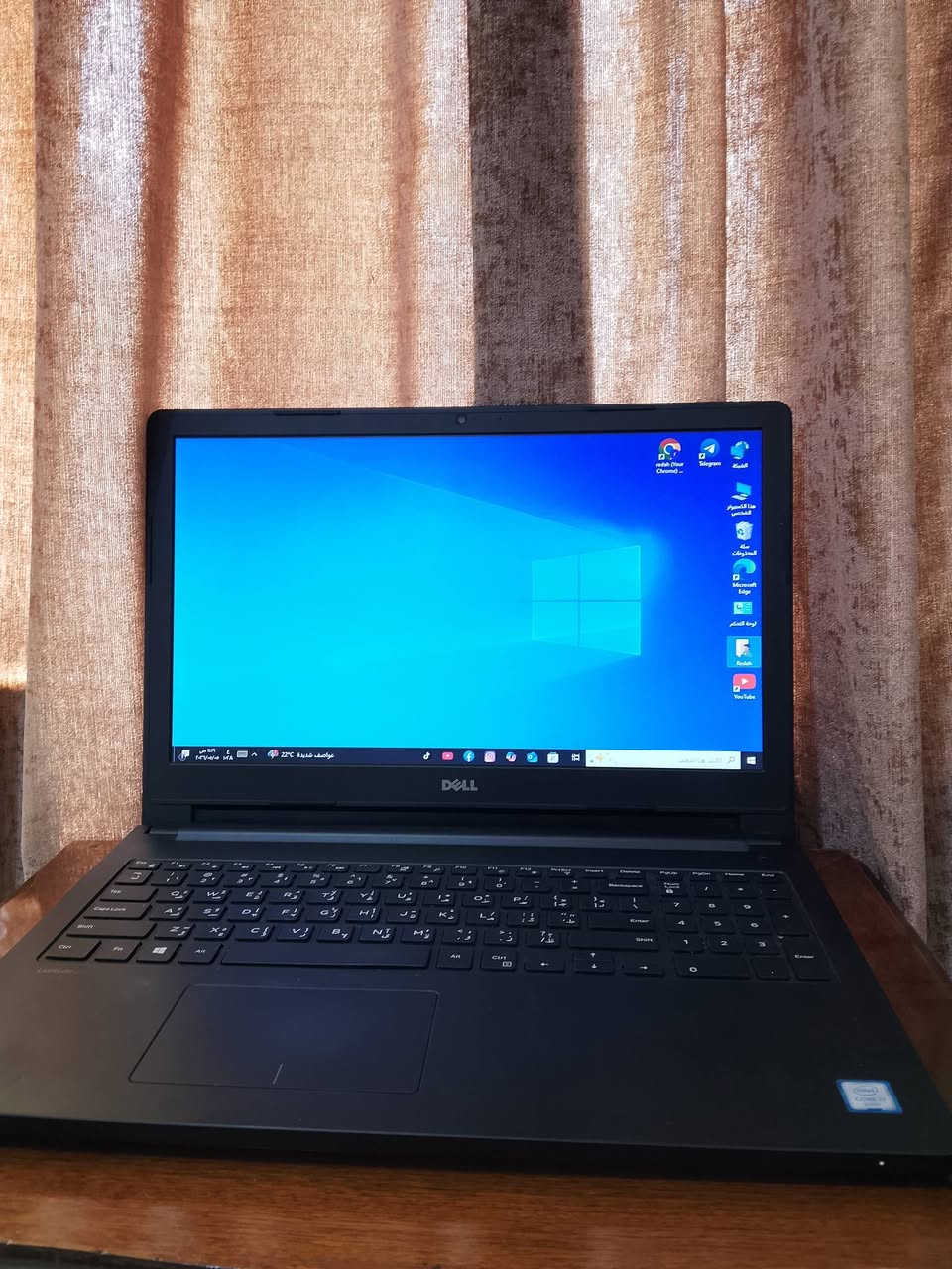 لابتوب dell
Core i7 
الجيل السادس 
رام 12كيكا
هارد 256ssd
كارت شاشه خارجي انفيديا2كيكا
+كارت شاشه داخلي 
حجم شاشه كبير 15 انج،
بطارية تدوم لوقت طويل مع شاحن اصلي وماوس، 
الابتوب يستخدم للبرامج الهندسية والدراسة .
السعر 300 وبيه مجال


**إذا كنت صاحب هذا الإعلان وتريد حذفه لأي سبب، رجاءا أرسل رسالة إلى الدعم الفني**