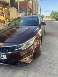 اوبتما ٢٠١٩ امريكي حادث بابين واحد امامي مبدل نفس اللون وثاني مصبوغ سي...