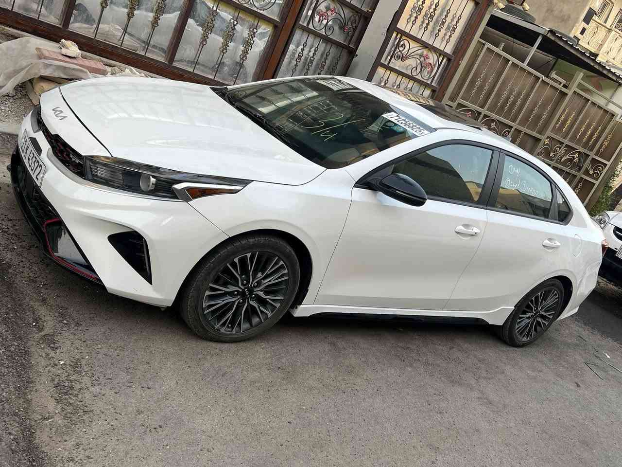 كيا فورتي موديل 24 ترقيم جديد بسمي فول جيتي لين عنوان بغداد حادث بنيد مصلح فقط سعر185////////***********
