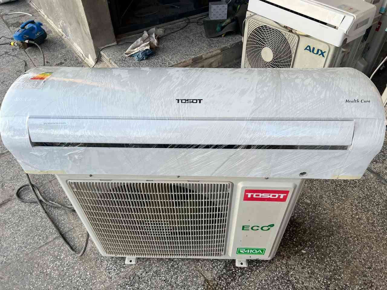 السلام عليكم
سبلت توست حجم 2 طن 
غاز 410 الحديث 
مستخدم جدا قليل وجهاز جدا نظيف 
ملحقاته كامله الاصليه 
غازه مقفول 
تدفئه تبريد 
مغسول وجاهز جيب وشد 
ضمان شهر كامل 
السعر 500 الف 
يوجد خدمه توصيل 
0771.443.0446


**إذا كنت صاحب هذا الإعلان وتريد حذفه لأي سبب، رجاءا أرسل رسالة إلى الدعم الفني**