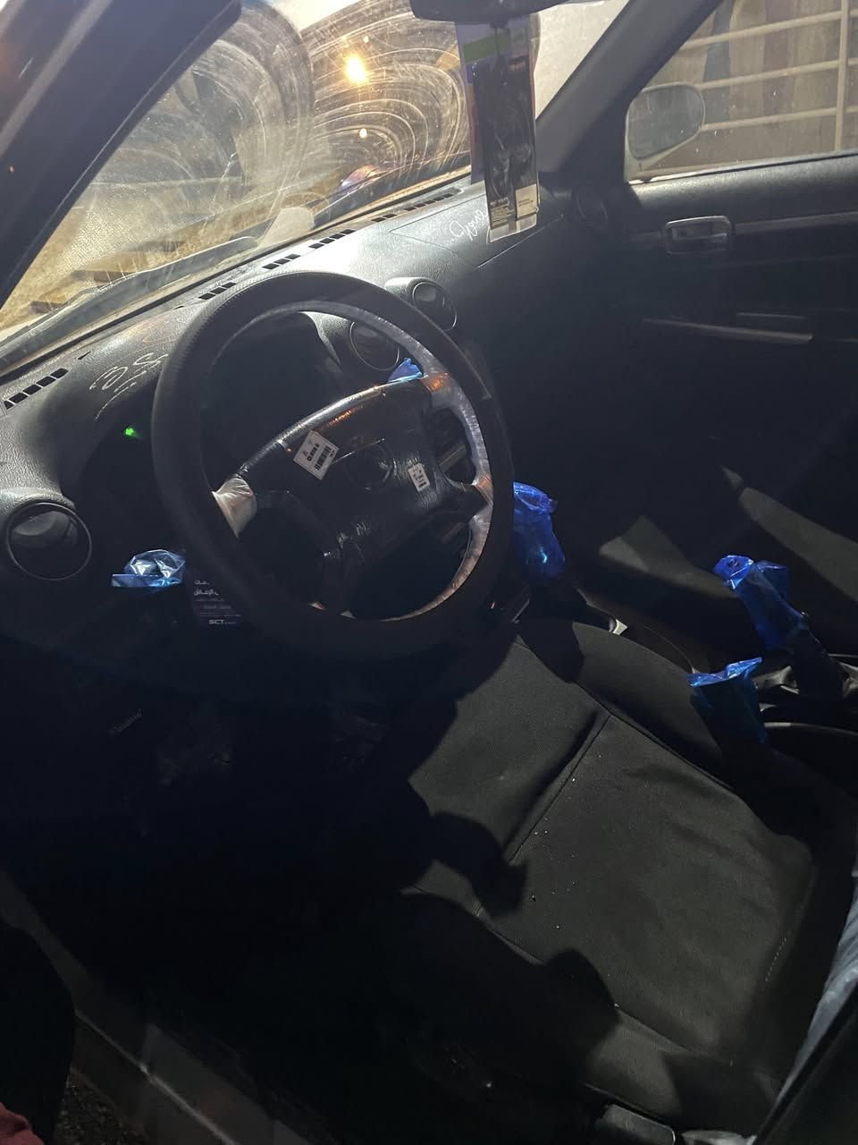 السلام عليكم سيكي البيع مديل 2013قصه جديده سنويه27 رقم نينوه مصطره بيه اتلث قطع صبغ بدون دوخال كير ميكنه شرط وشرط التحويل كربون بيه بـسہ اكتروني سعر 52وبيه مجال *********** وتساب بي
